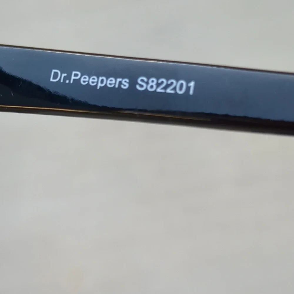 Dr. Peepers Retro Cat Eye Sunglasses Leopard Print Velvet Burnout S82201